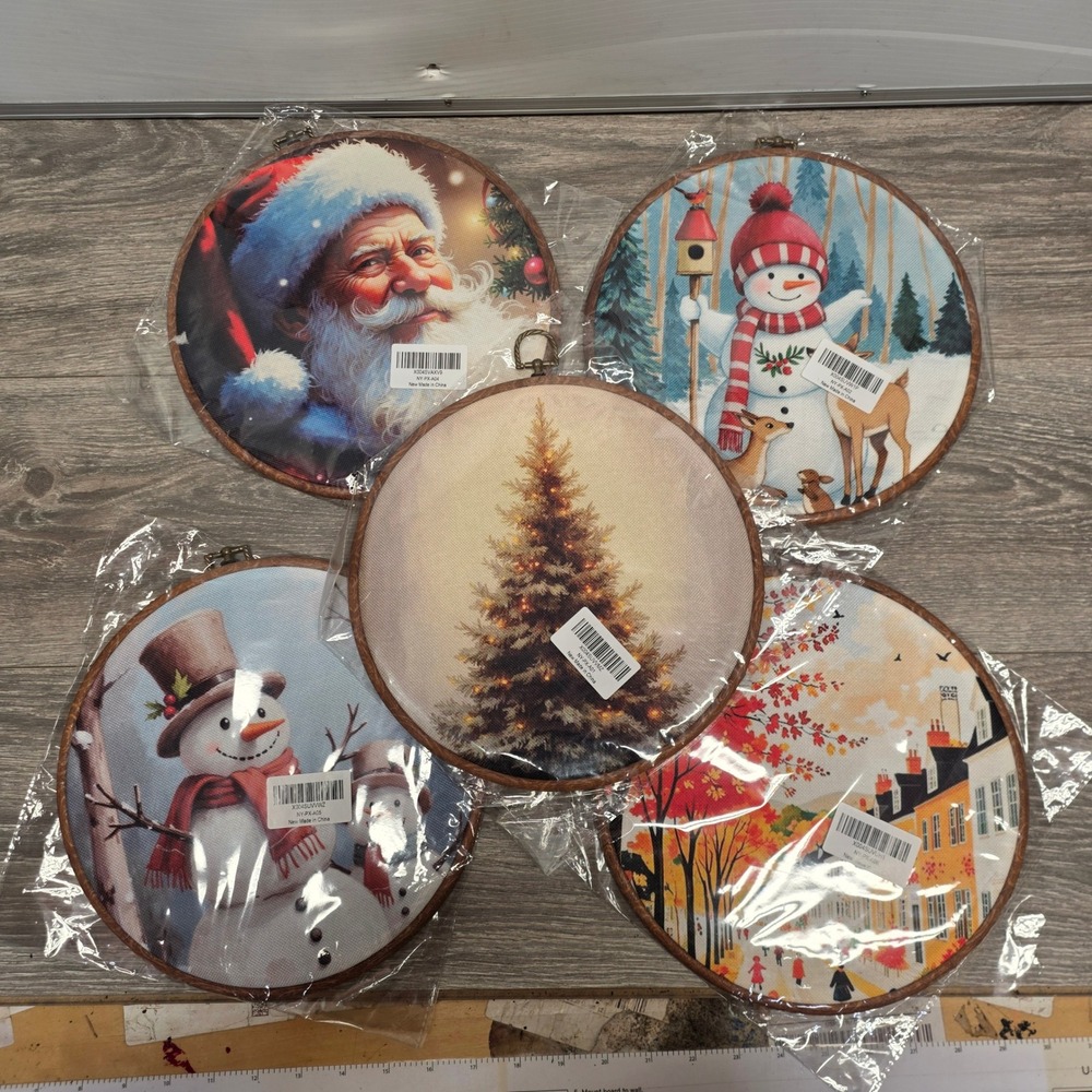 Christmas Winter Wall Art Hoops 10 Inch 5 Pack Santa Snowman Tree Decor NEW